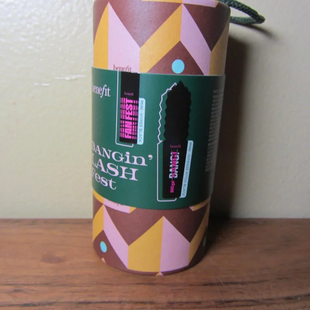 Buy2Get1 - Benefit Bangin' lash fest gift set (c150)